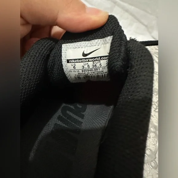 Nike Air Max Tailwind 8 black and white sneakers WMNS - Picture 10 of 10